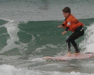  Debutantes de la escuela de surf 